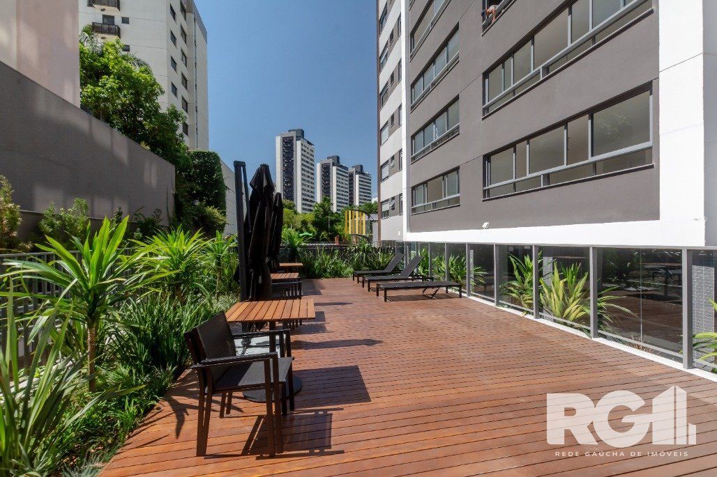 Apartamento com suíte, churrasqueira, vista e uma infraestrutura incrível!!