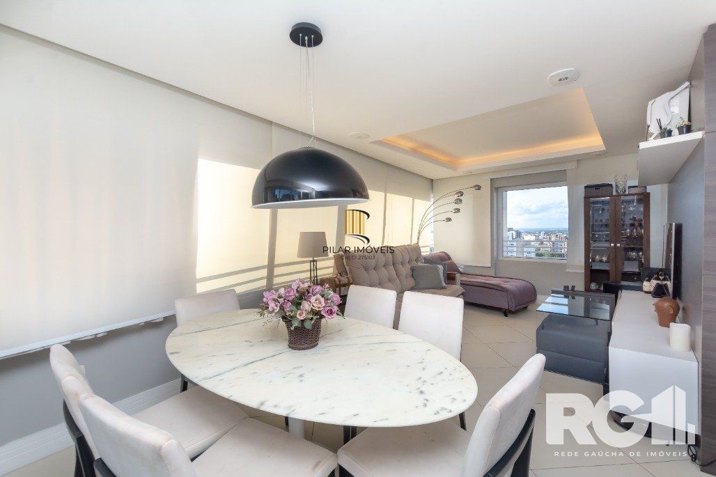 Apartamento 2 dormitórios no bairro Moinhos de Vento