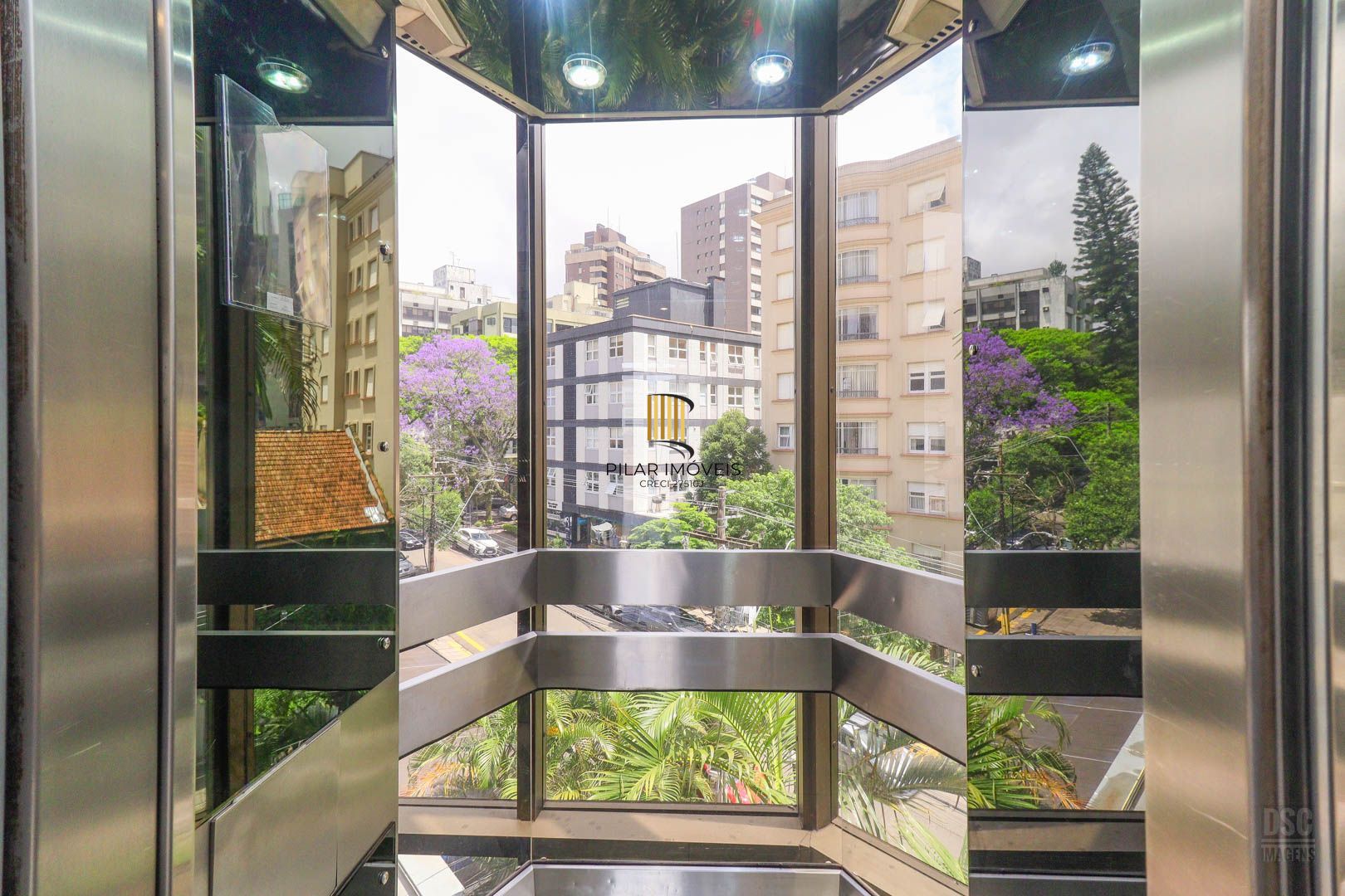 Sala comercial em um ponto excelente da Rua Padre Chagas.