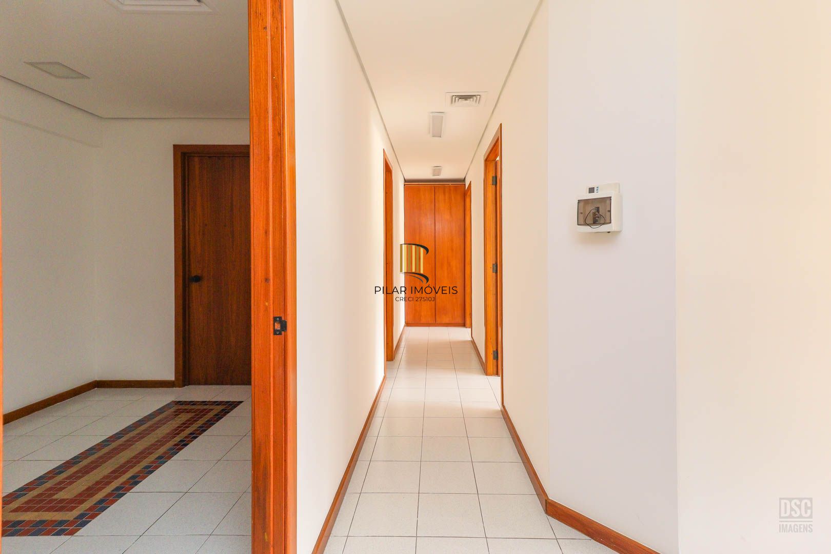 Sala comercial em um ponto excelente da Rua Padre Chagas.