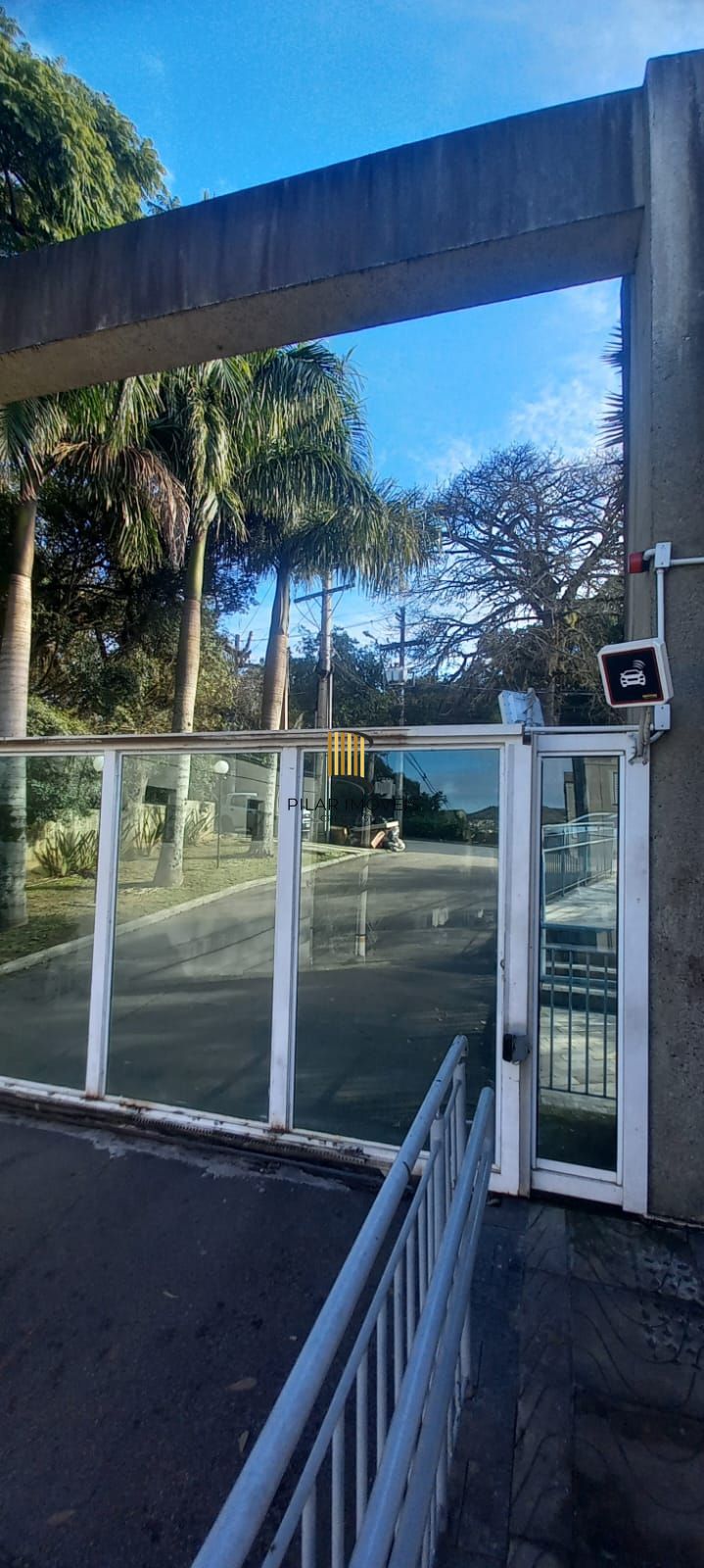 Apartamento a Venda 2 Dormitórios Semi Mobiliado Porto Alegre/RS
