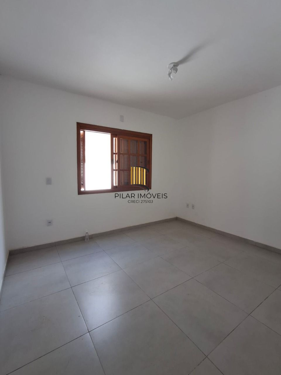 Casa para Venda - 79m², 2 dormitórios, sendo 1 suites, 1 vaga - Aberta dos Morros
