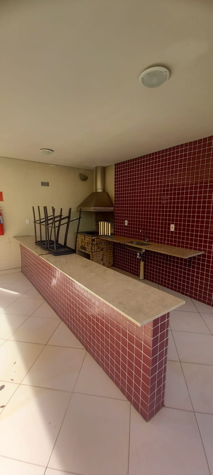 Apartamento a Venda 2 Dormitórios Semi Mobiliado Porto Alegre/RS