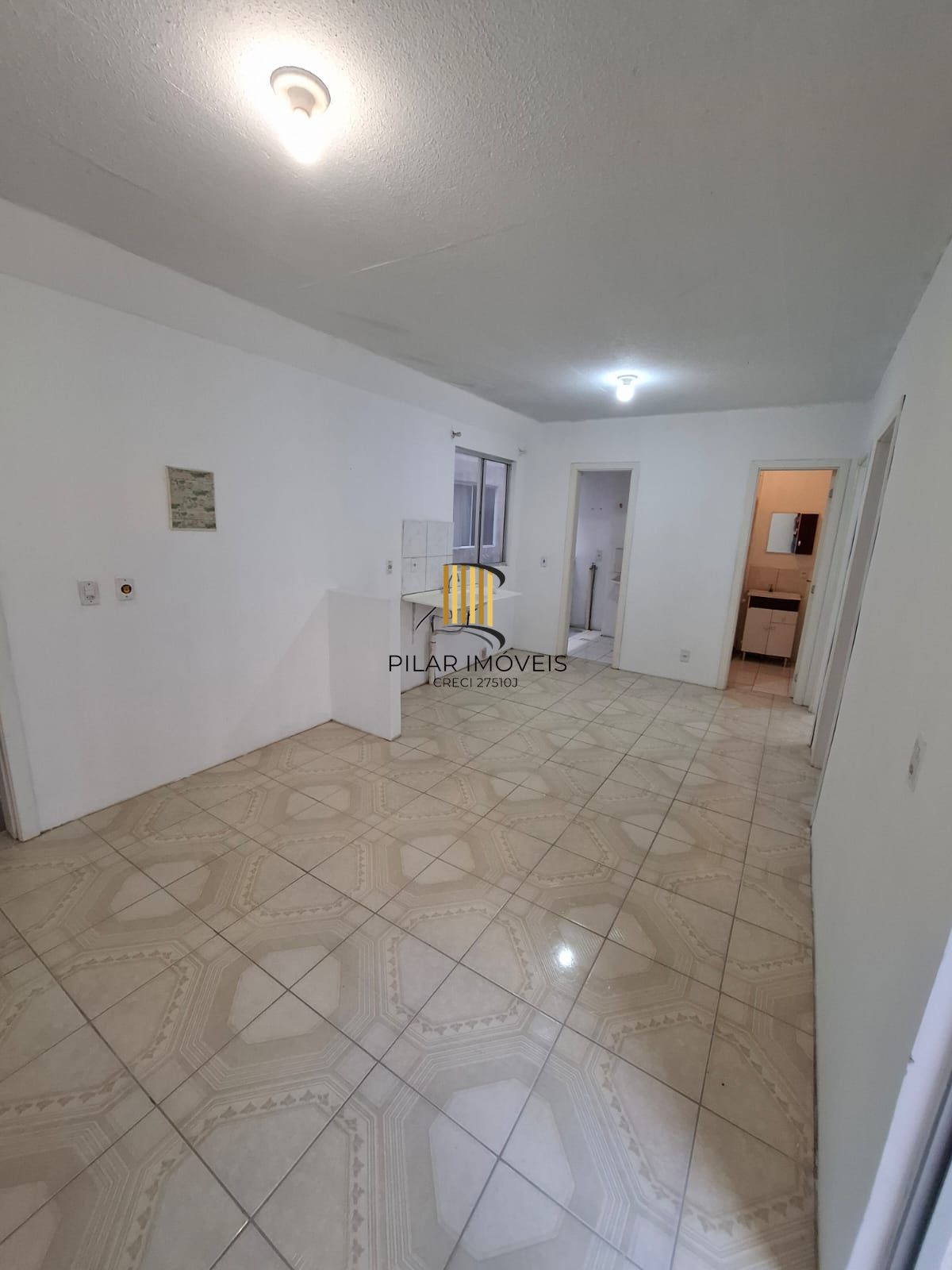 Apartamento 2 dromitórios - bairro restinga.