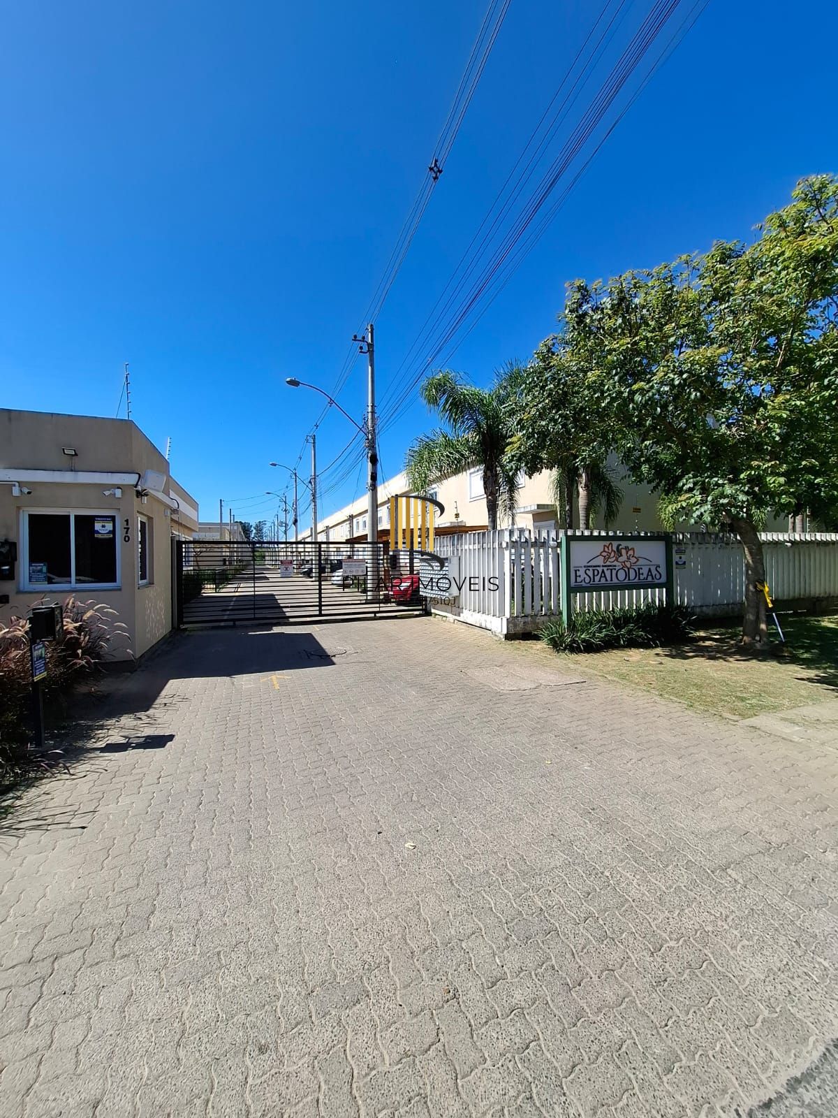 Sobrado a venda bairro Ponta Grossa - Porto Aelgre/RS - Pilar Imóveis