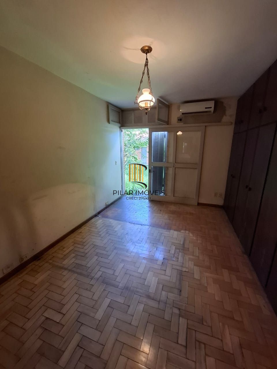 Casa no bairro ipanema 4 dormitórios