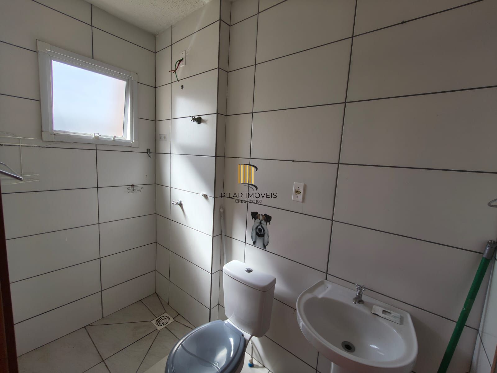 Casa Térrea no Bairro Restinga - Porto Alegre/RS