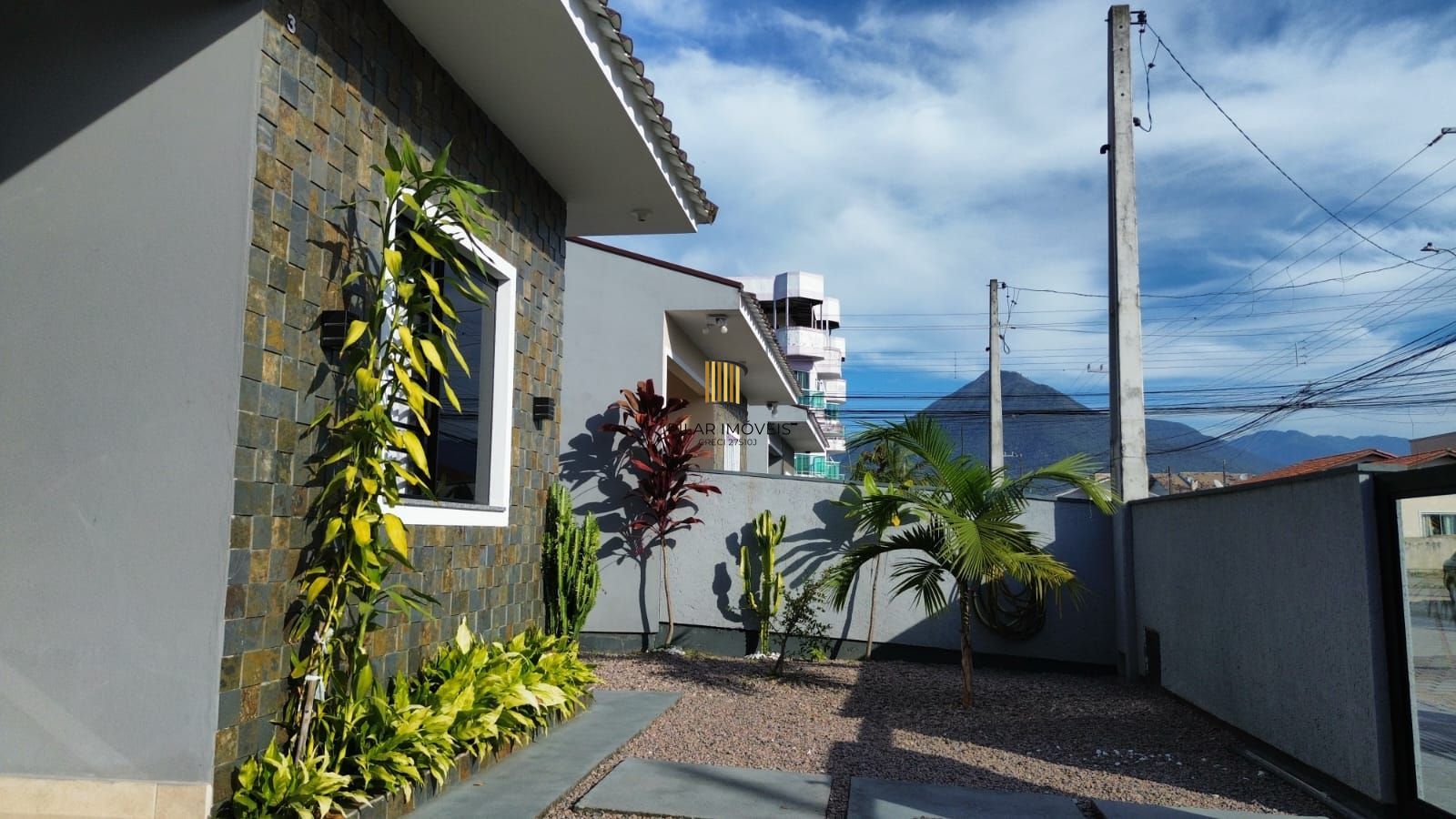 Casa a venda em Palhoça, Barra do Aríriu