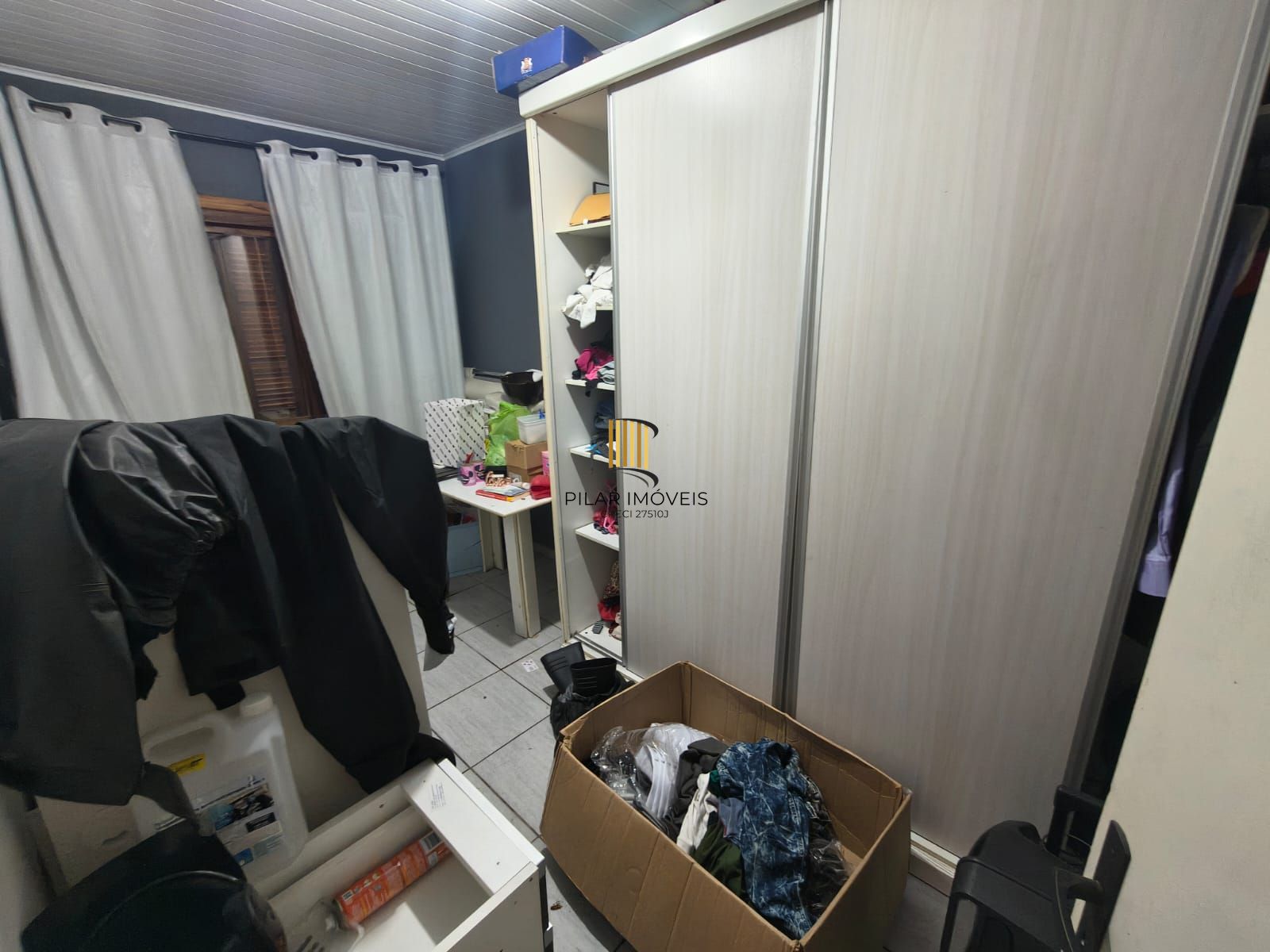 Casa a venda 3 dormitórios - Restinga - Porto Alegre