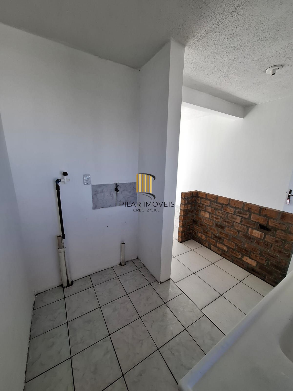Apartamento 1 dormitório com Sacada Bairro Restinga - Financiado