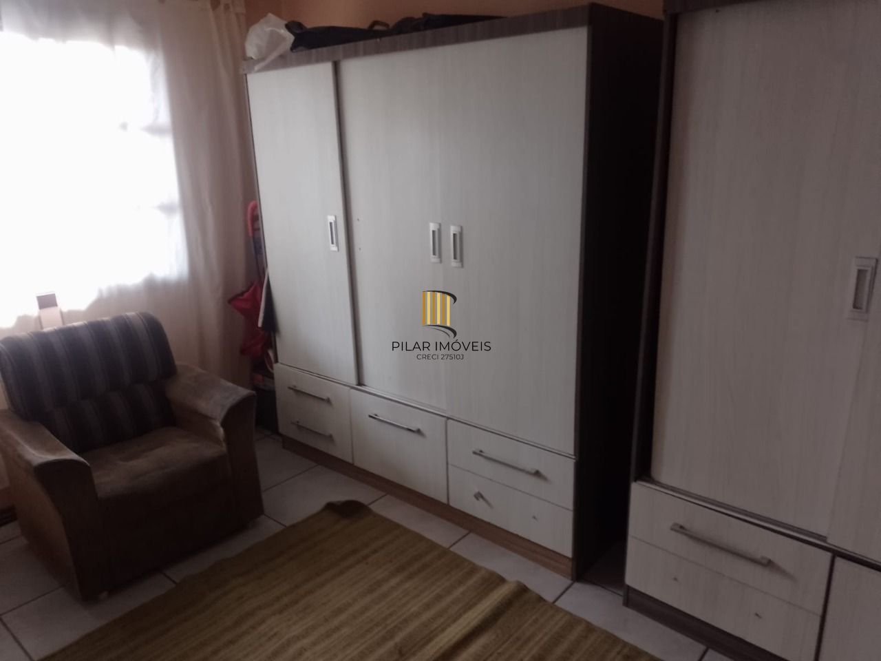Casa no Bairro Ponta Grossa com terreno medindo 10x30.