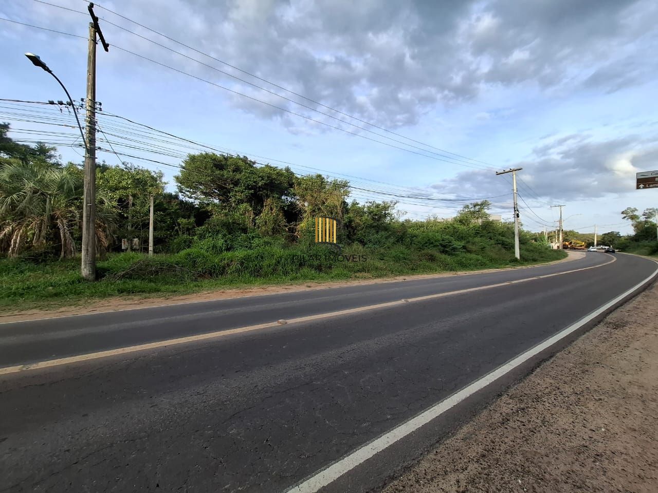 Terreno Av Edgar Pires de Castro medindo 7982,61m²