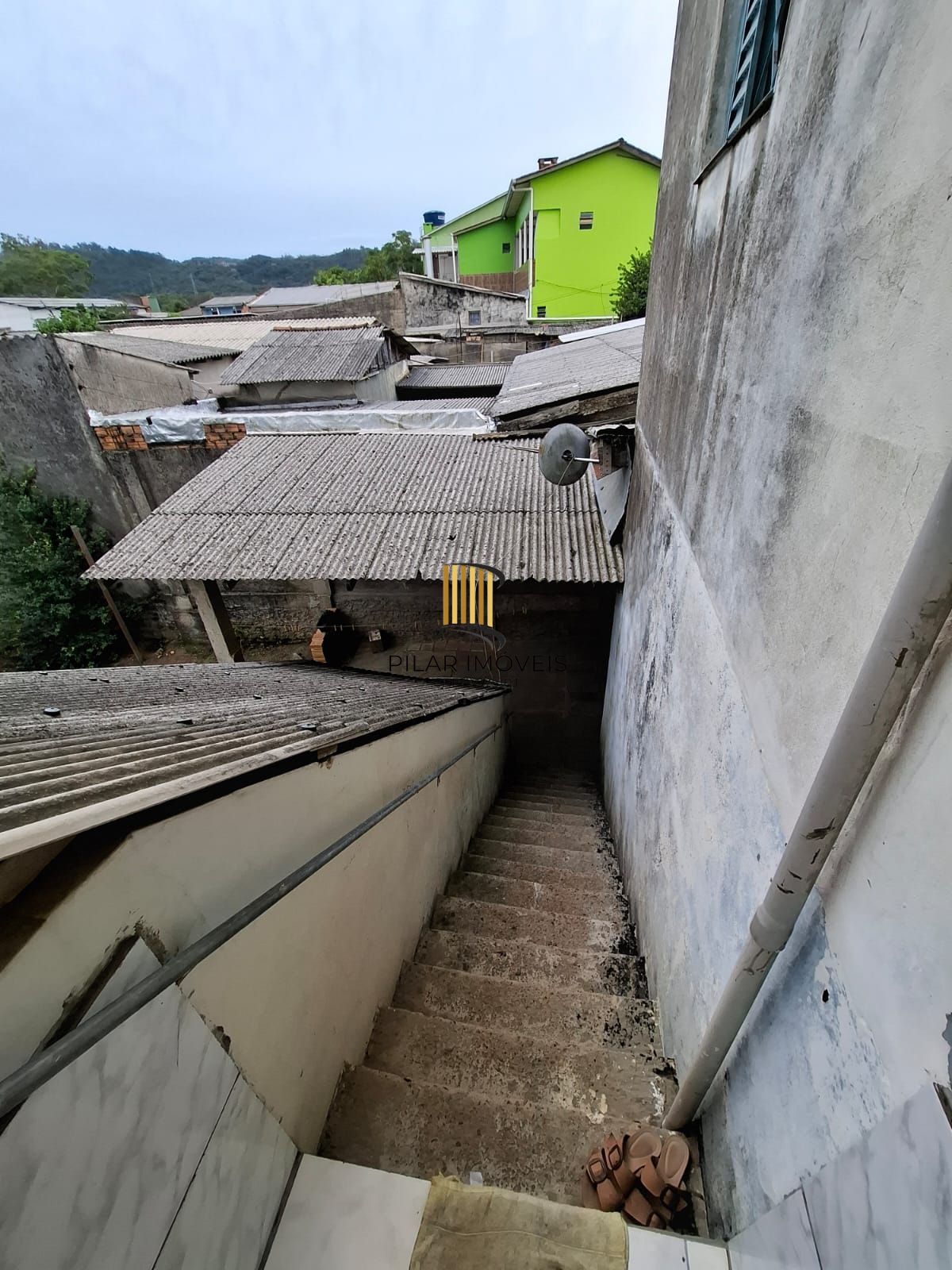 CASA COMERCIAL NO BAÍRRO  LOMBA PINHEIRO