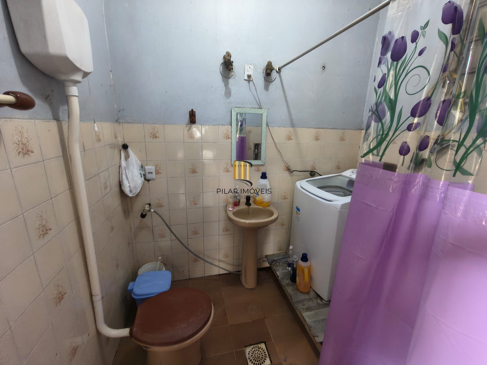 Terreno medindo 1.296m² no bairro Ponta Grossa - Porto Alegre/RS