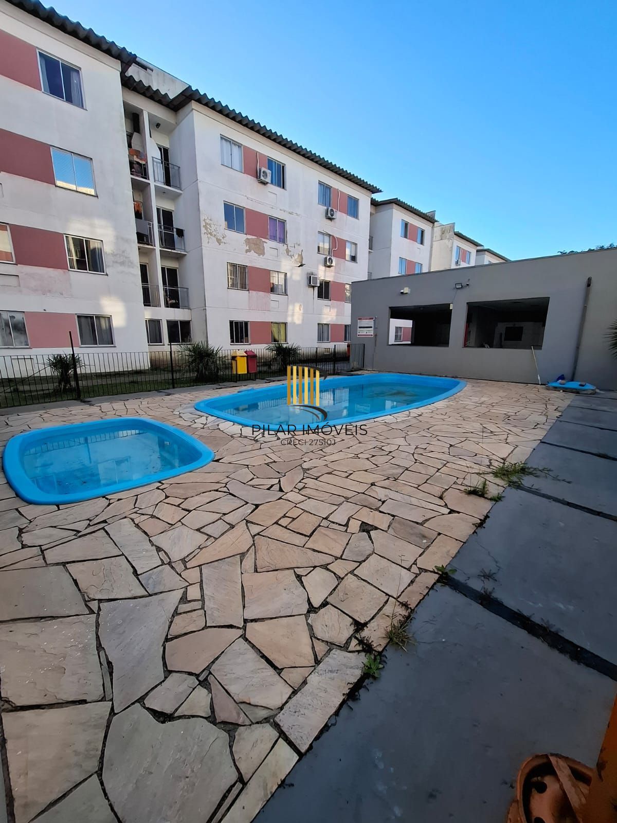 Apartamento 1 dormitório com Sacada Bairro Restinga - Financiado - Pilar Imóveis