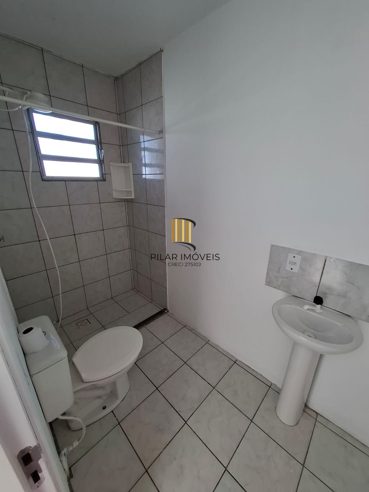 Apartamento 1 dormitório com Sacada Bairro Restinga - Financiado