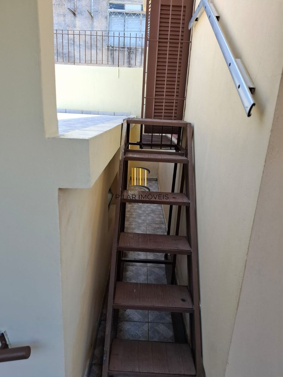 Casa 4 dormitórios no bairro Tristeza