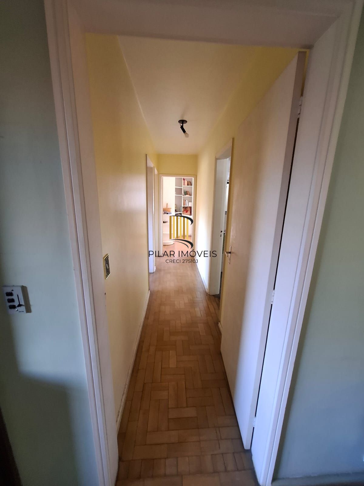 Apartamento a Venda no Bairro Santana - Porto Alegre/RS