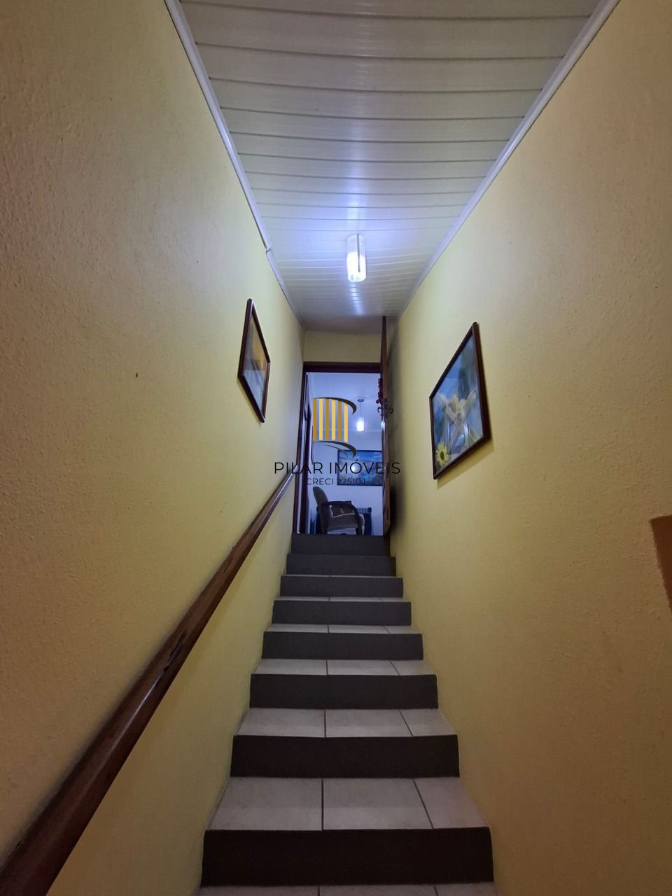 Casa 4 dormitórios no bairro Vila Nova