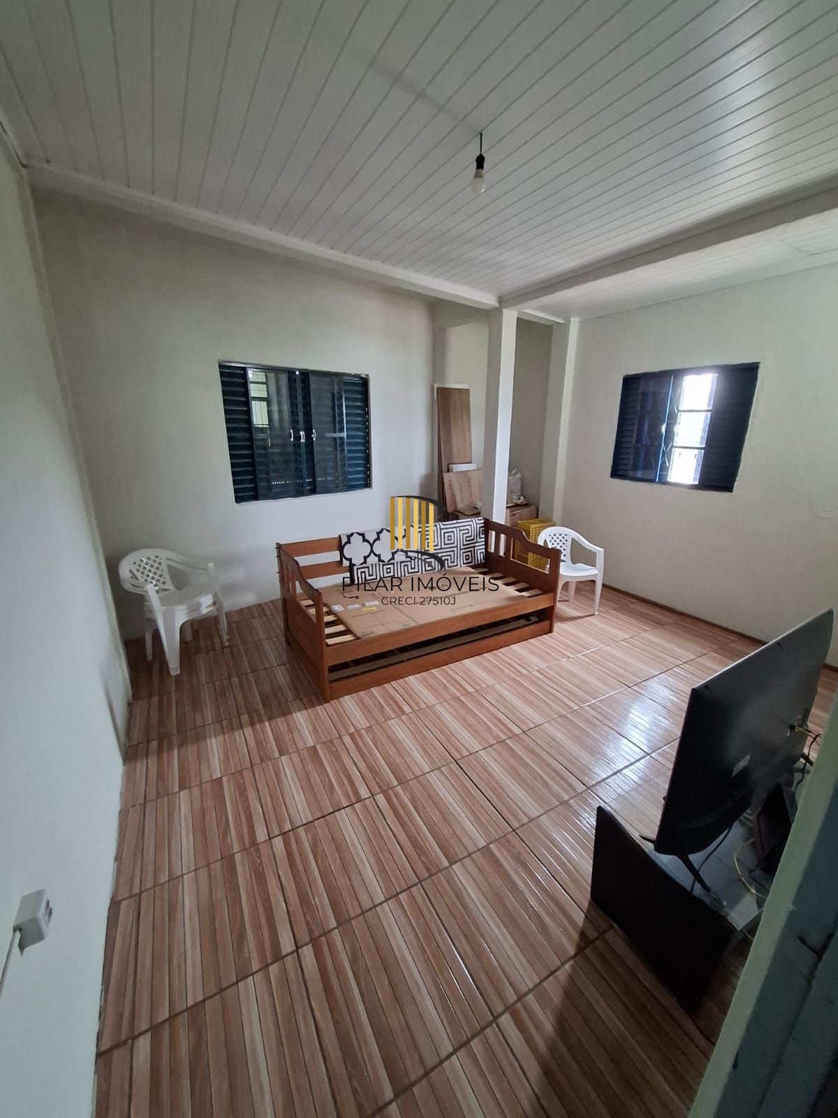 CASA COMERCIAL NO BAÍRRO  LOMBA PINHEIRO