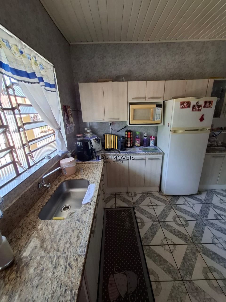 Casa 4 dormitórios no bairro Tristeza