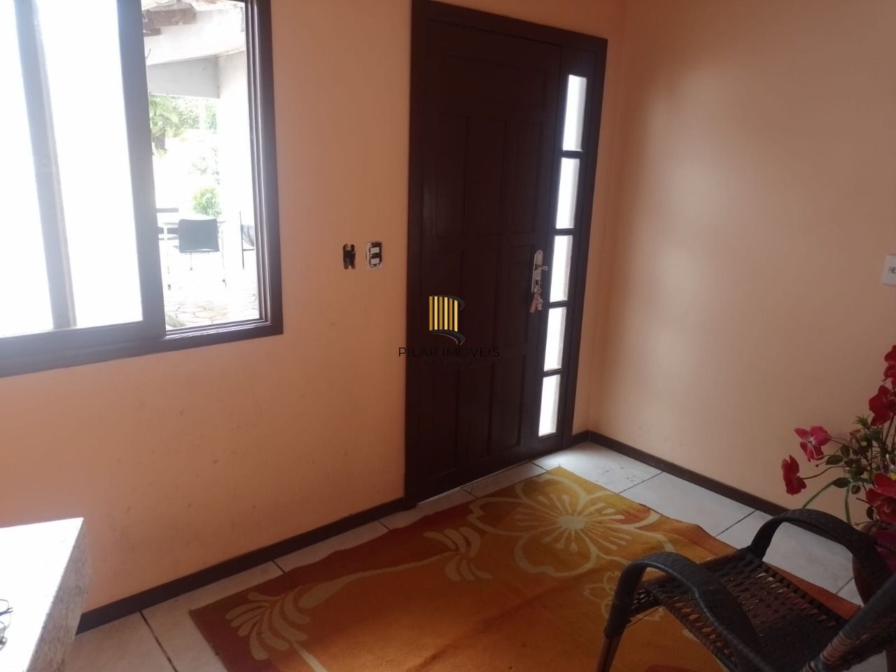 Casa no Bairro Ponta Grossa com terreno medindo 10x30.