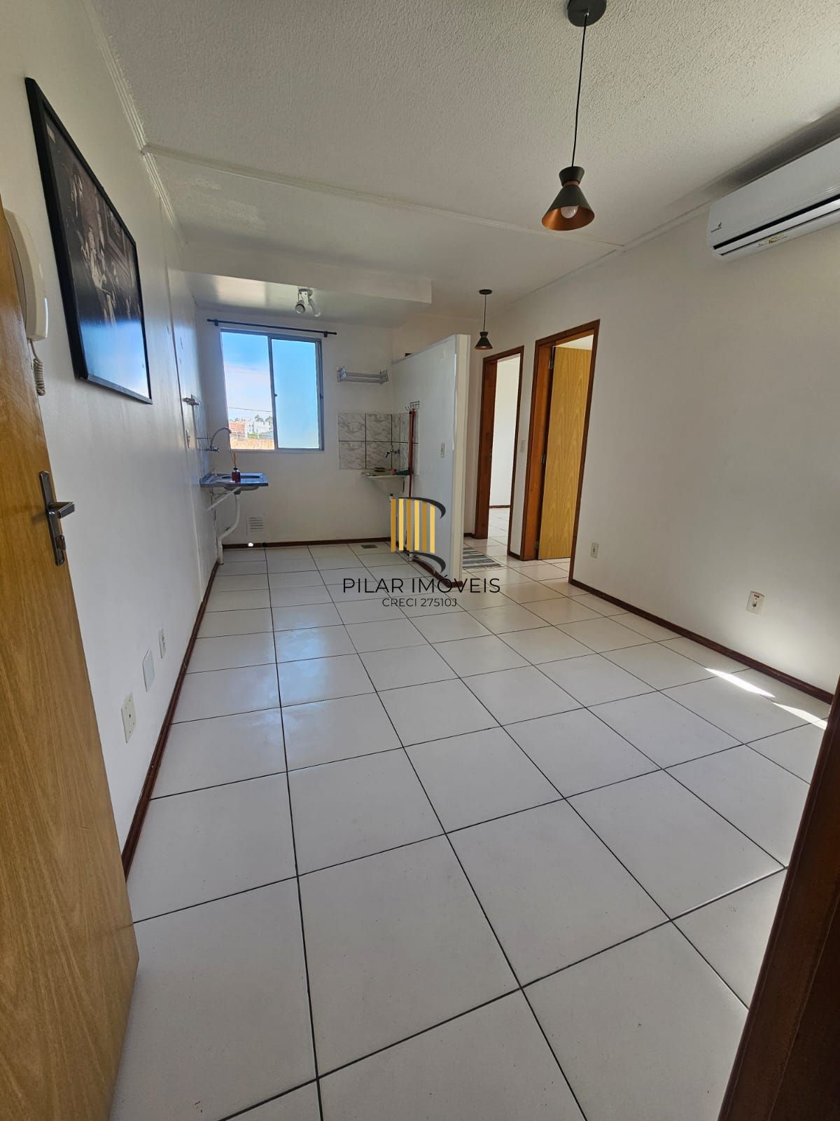 Apartamento 2 Quartos com Piscina e Portaria 24h na Restinga Porto Alegre/RS