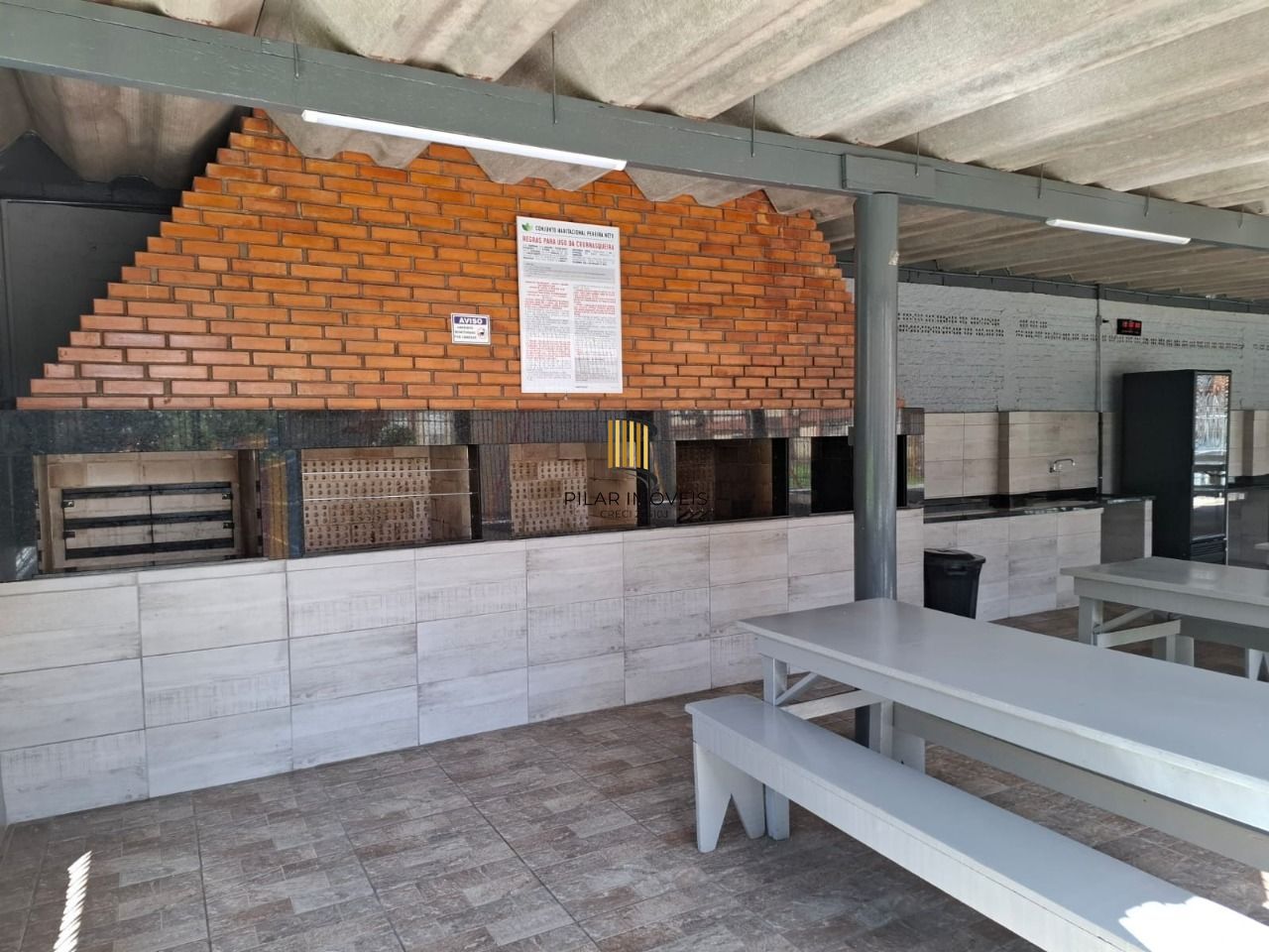 Apartamento Bairro Camaquã 2 dormitórios