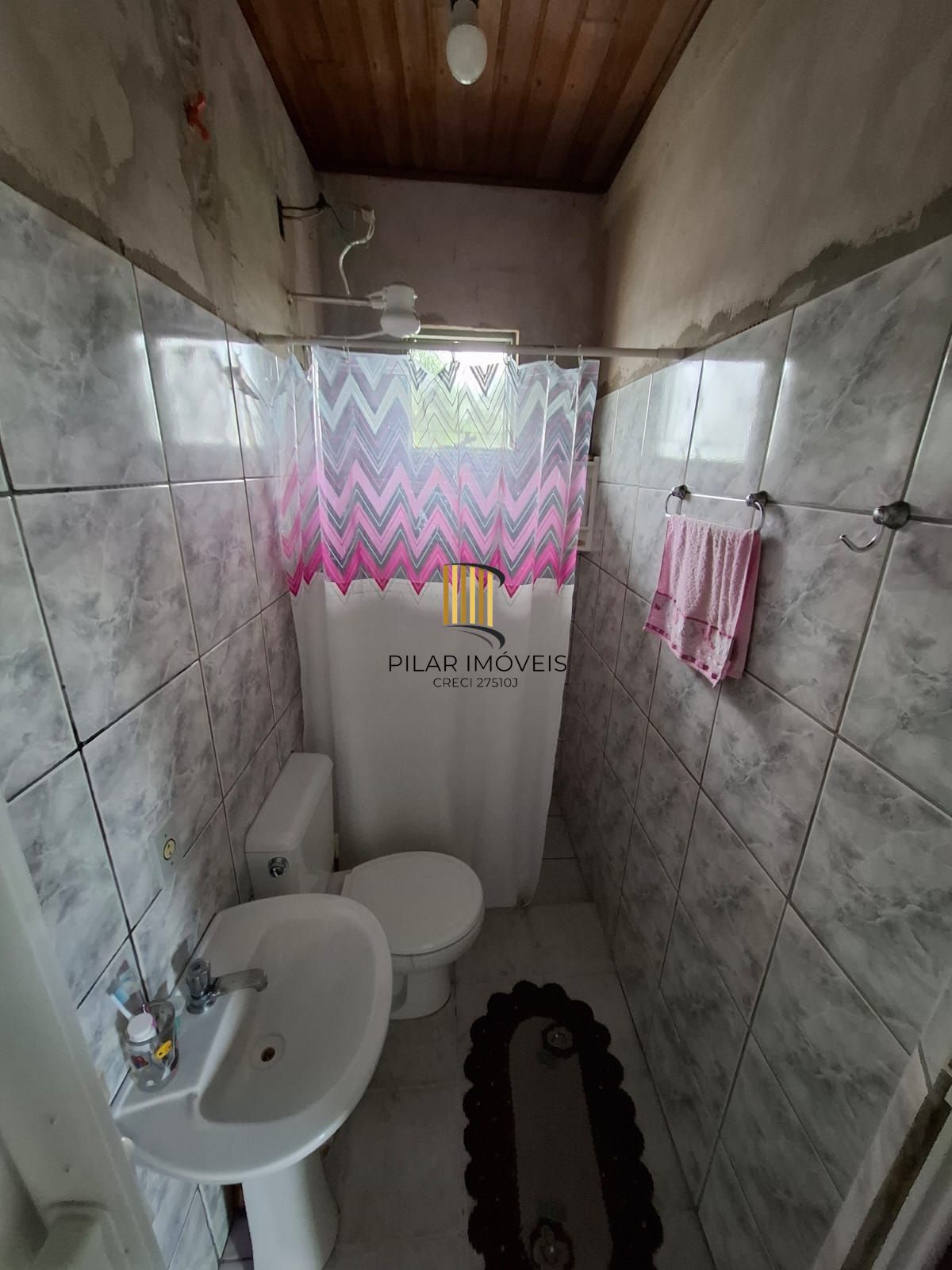 CASA COMERCIAL NO BAÍRRO  LOMBA PINHEIRO
