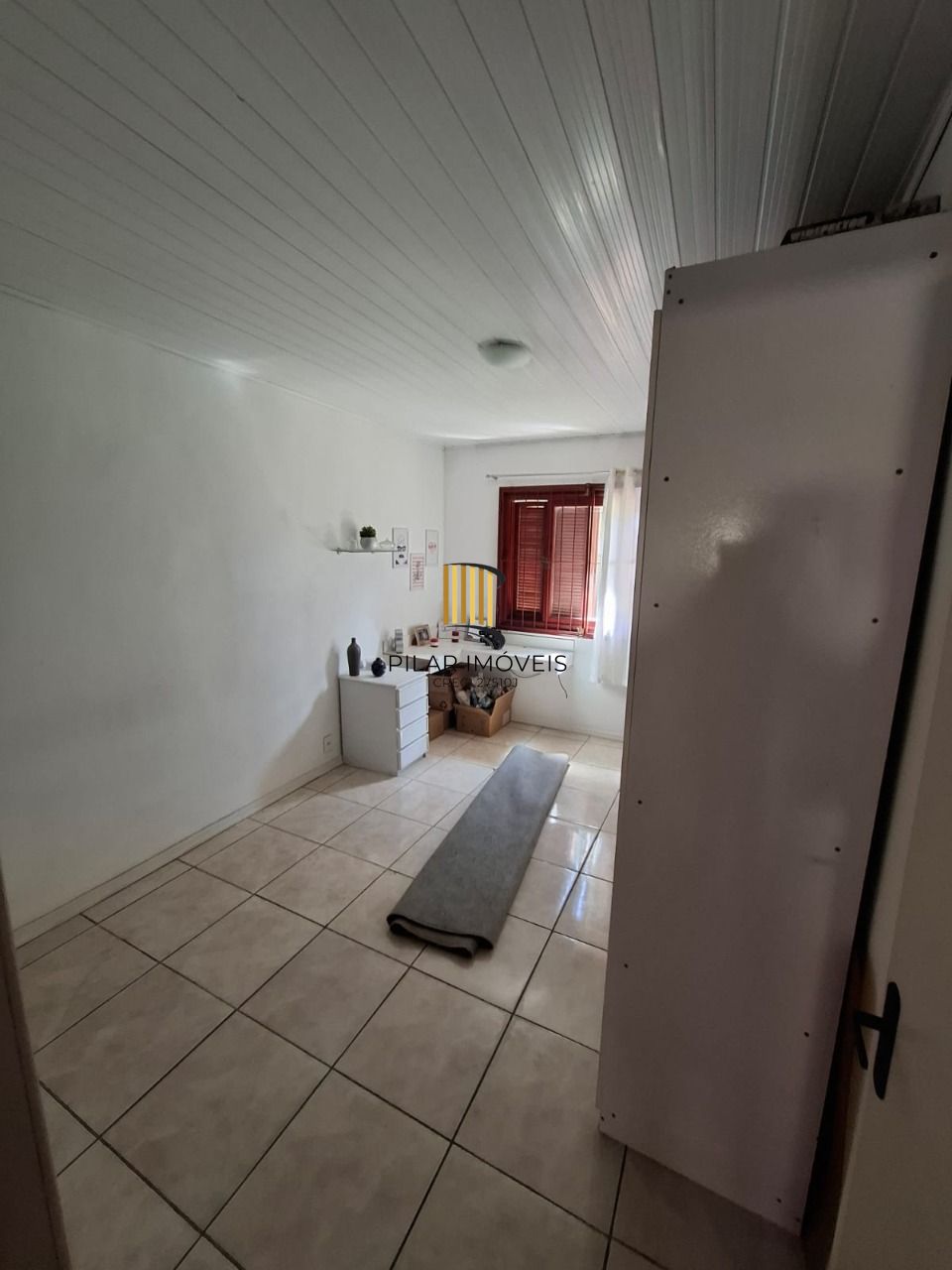 Casa 4 dormitórios no bairro Vila Nova