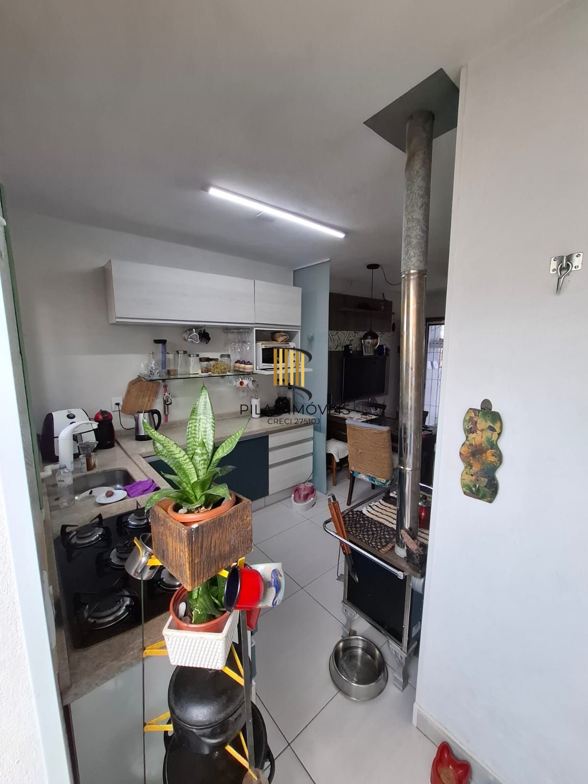 Casa de 1 Dormitório dentro de condomínio fechado no bairro Guáruja.