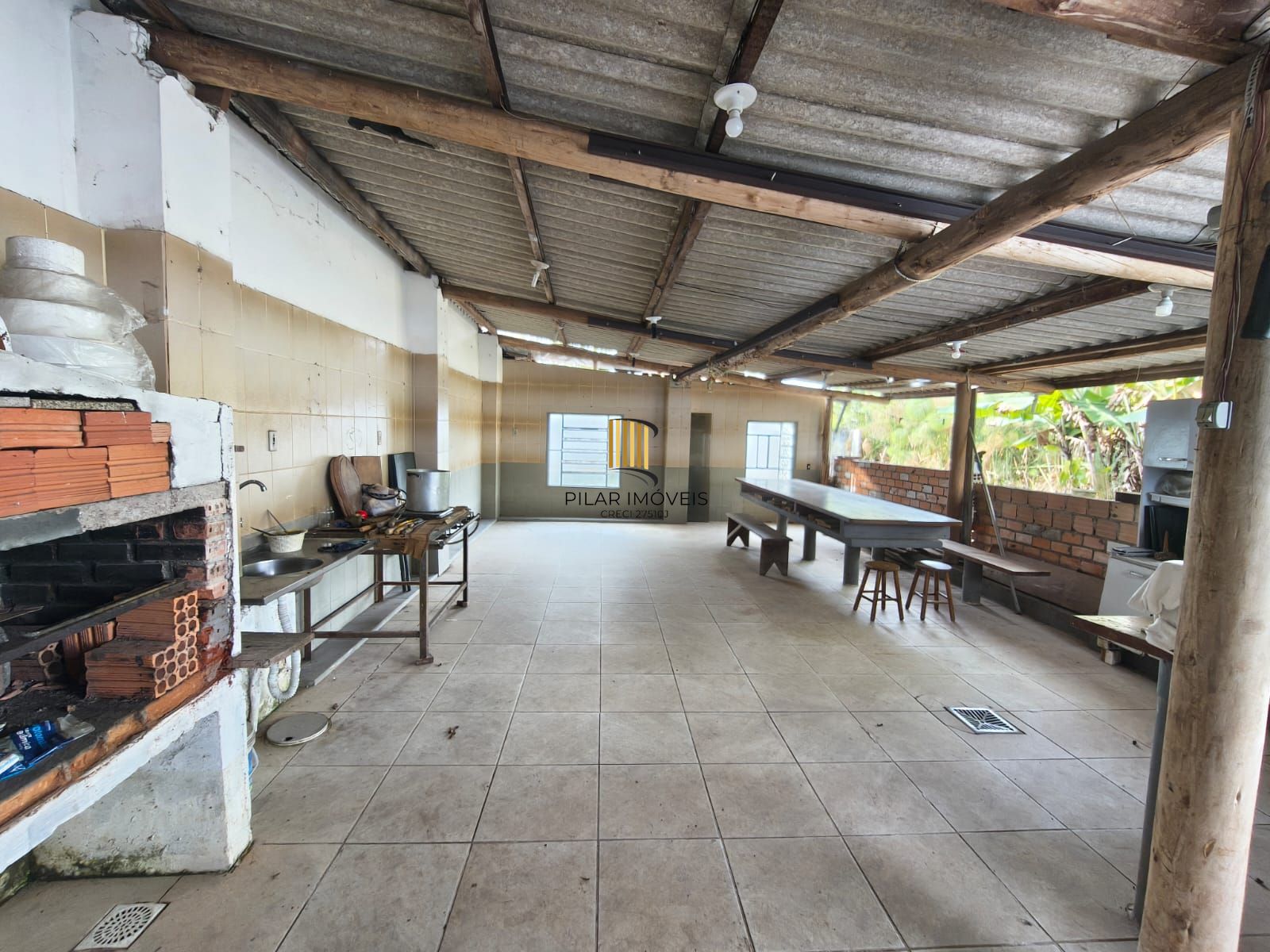 Terreno medindo 1.296m² no bairro Ponta Grossa - Porto Alegre/RS