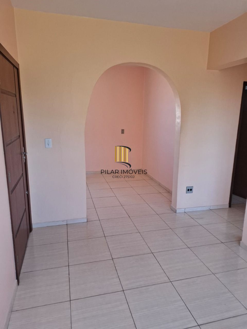 Apartamento Bairro Camaquã 2 dormitórios