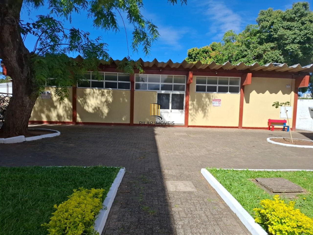 Apartamento Bairro Camaquã 2 dormitórios