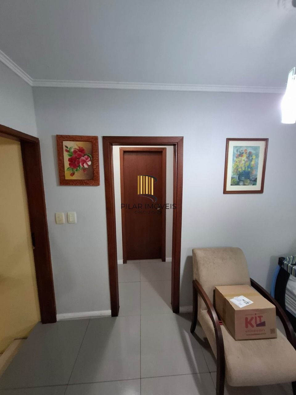 Casa 4 dormitórios no bairro Vila Nova