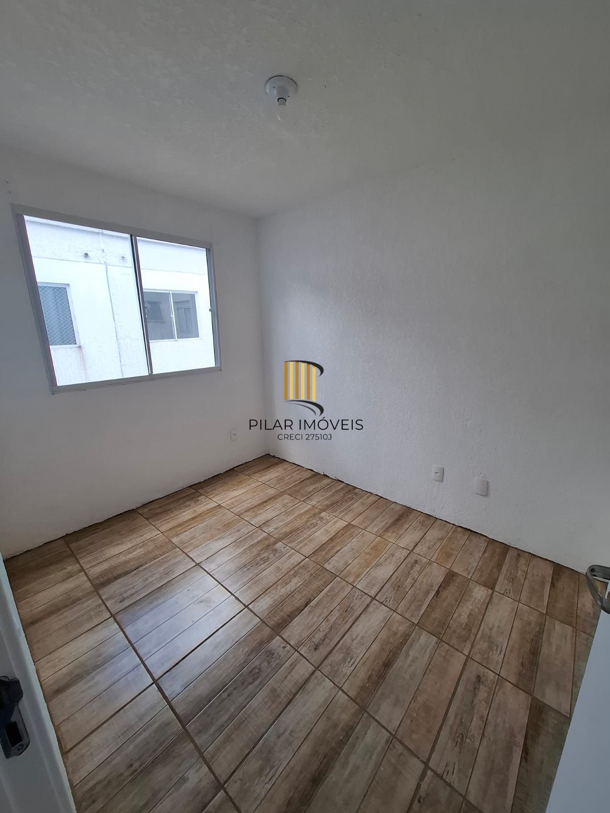 Apartamento a Venda com 2 dormitórios na Restinga, Porto Alegre/RS