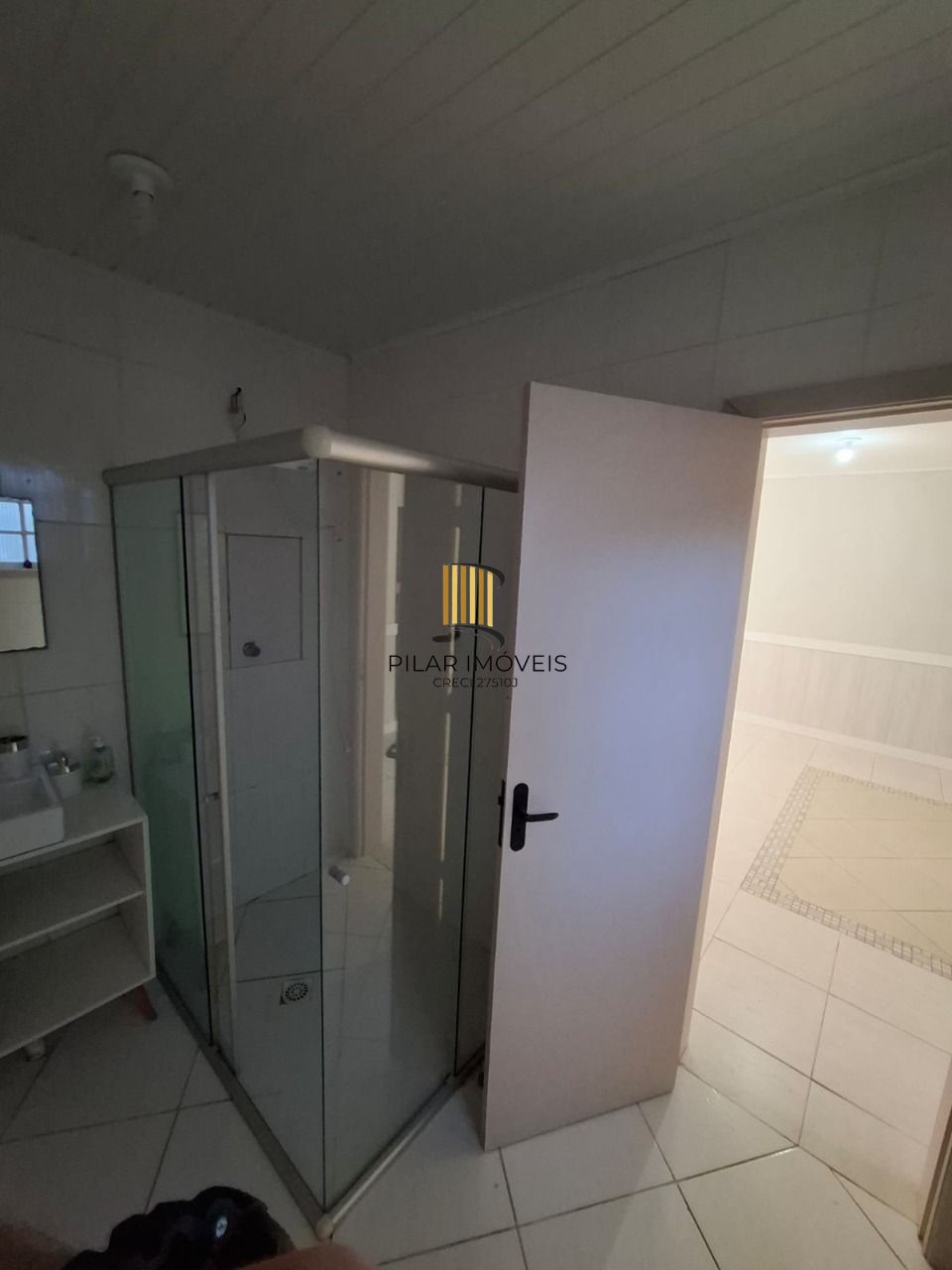 Casa 4 dormitórios no bairro Vila Nova