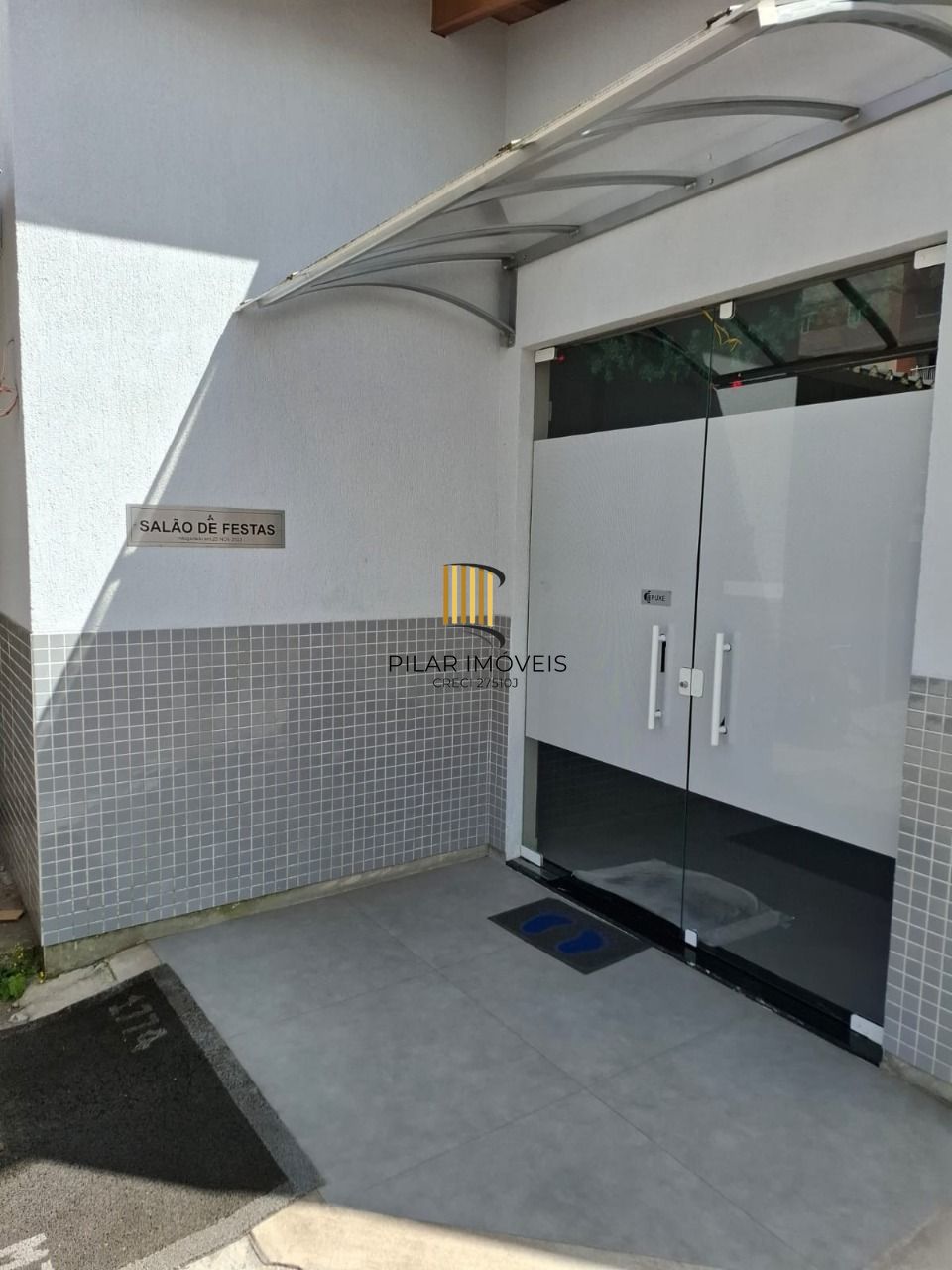 Apartamento 2 dormitórios no bairro Cristal