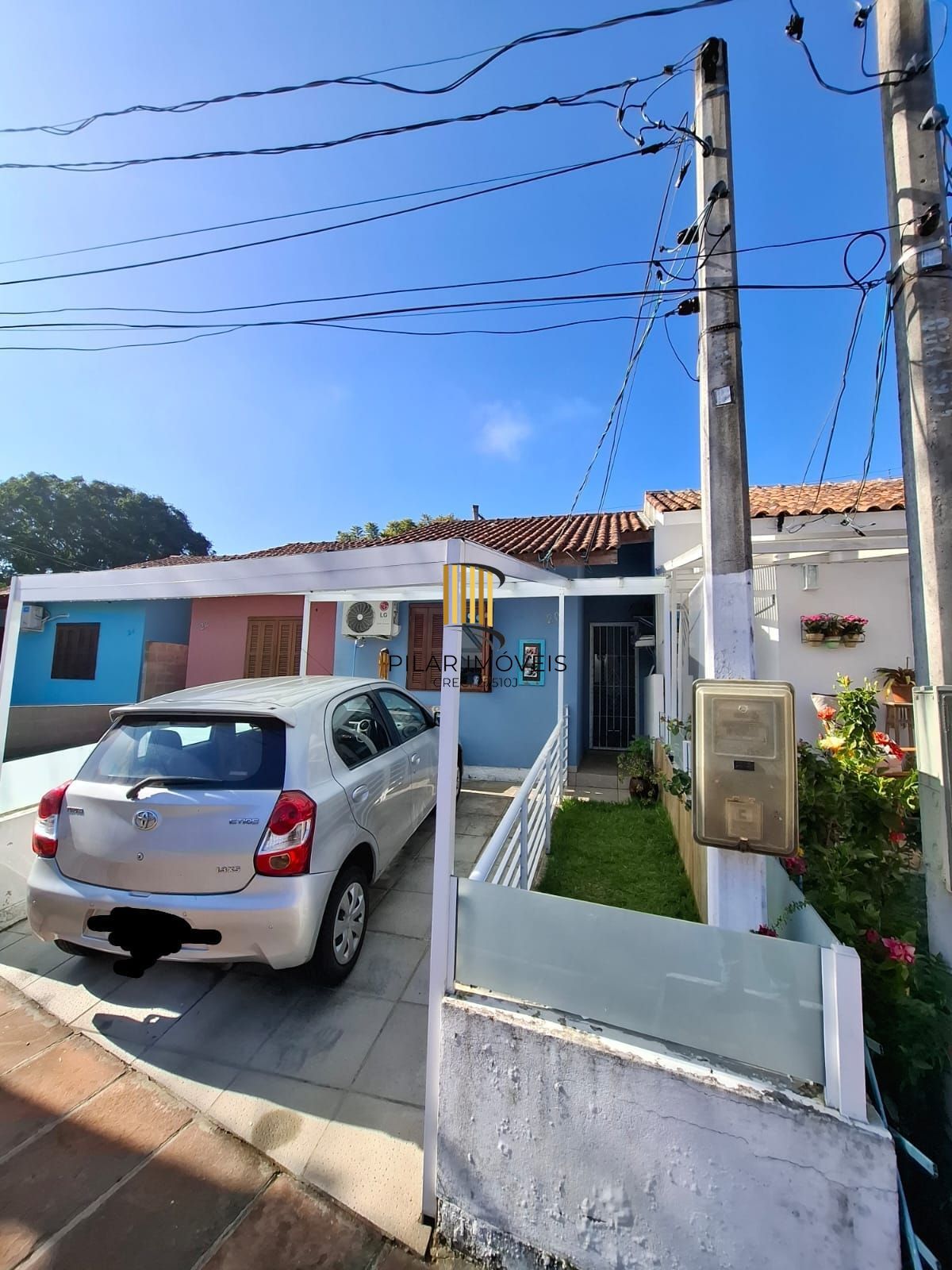 Casa de 1 Dormitório dentro de condomínio fechado no bairro Guáruja.
