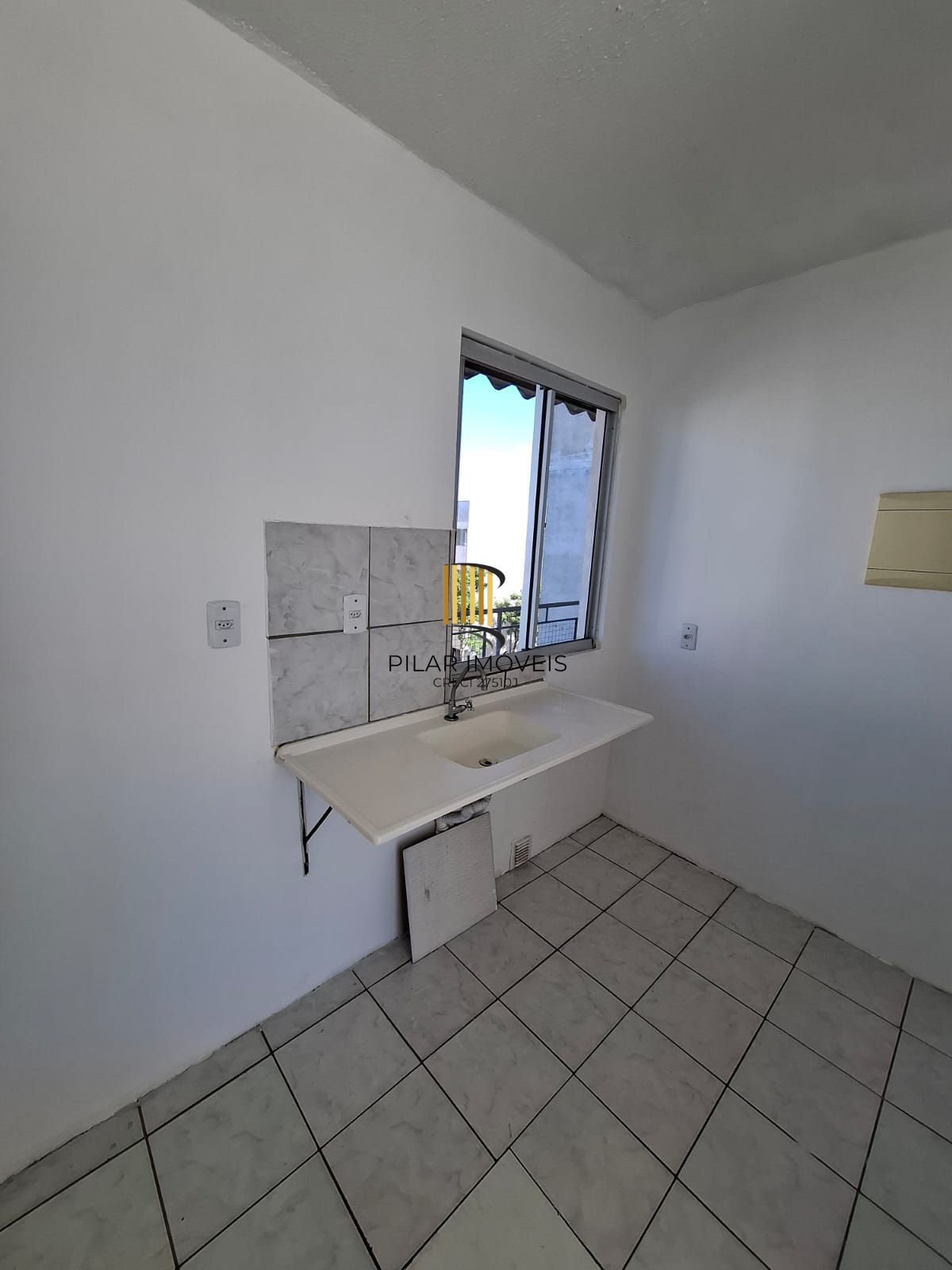 Apartamento 1 dormitório com Sacada Bairro Restinga - Financiado