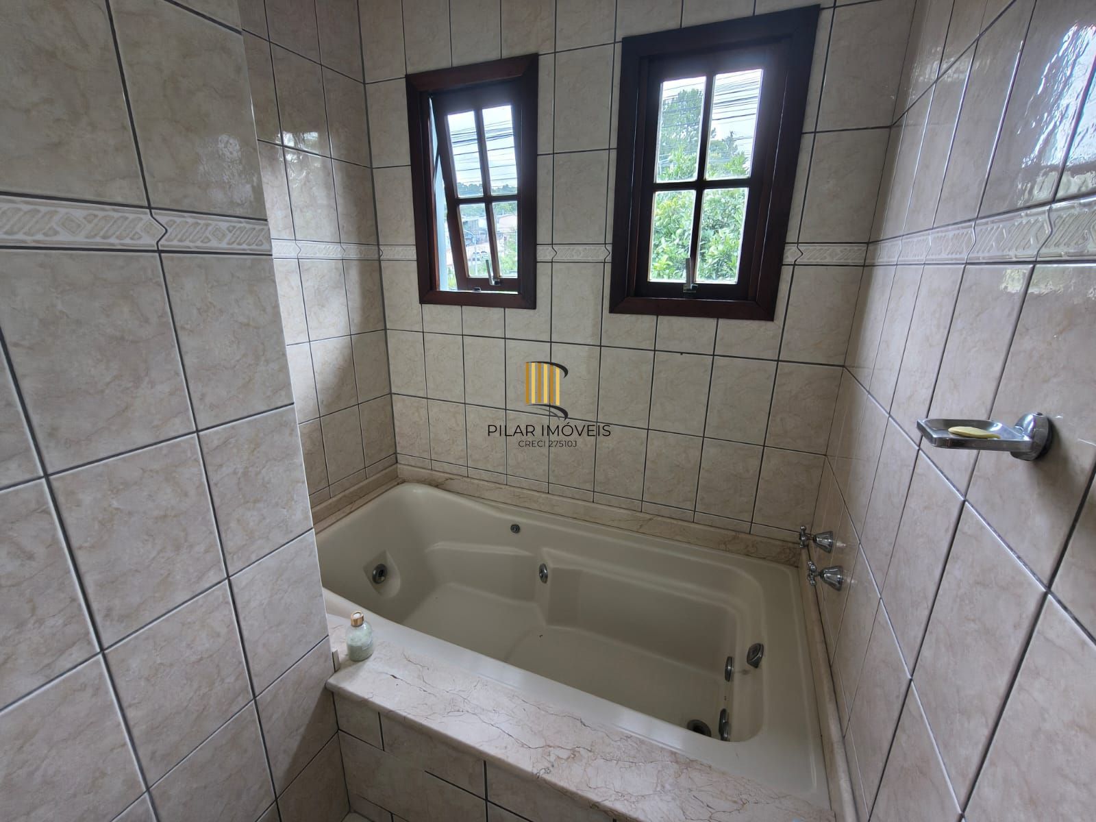 Casa a Venda Av Juca Batista - Porto Alegre/RS