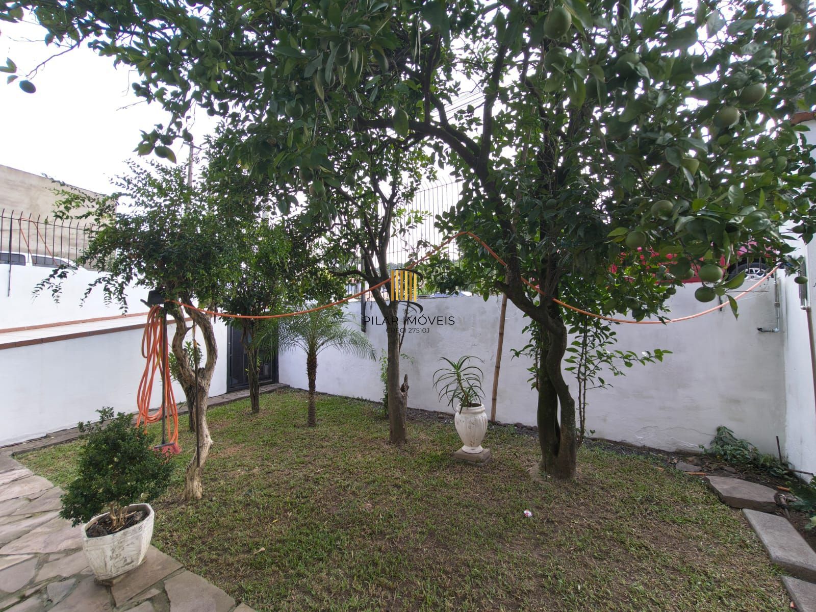 Casa a Venda Av Juca Batista - Porto Alegre/RS