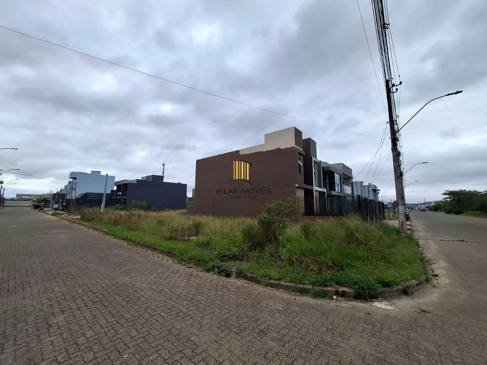 Terreno de Esquina - Próximo ao Zaffari Hípica Porto Alegre/RS