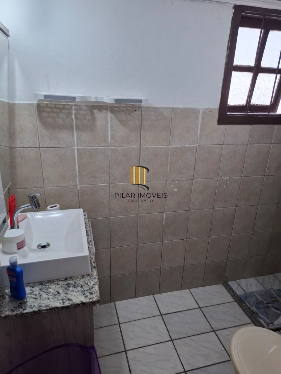 Casa com Excelente Localização - Próxima à Avenida Edgar Pires de Castro.