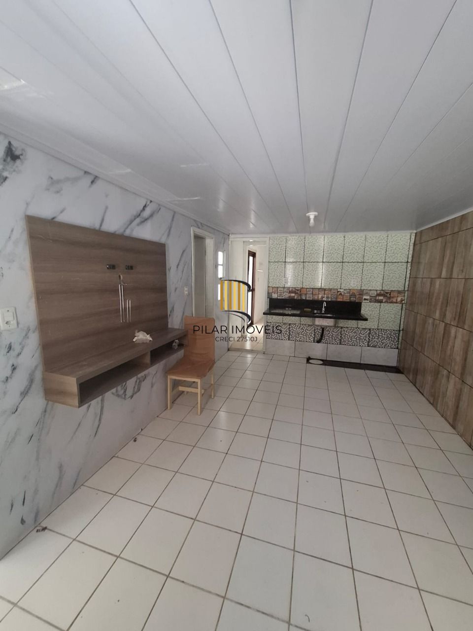 Casa 2 dormitórios no bairro Vila Nova