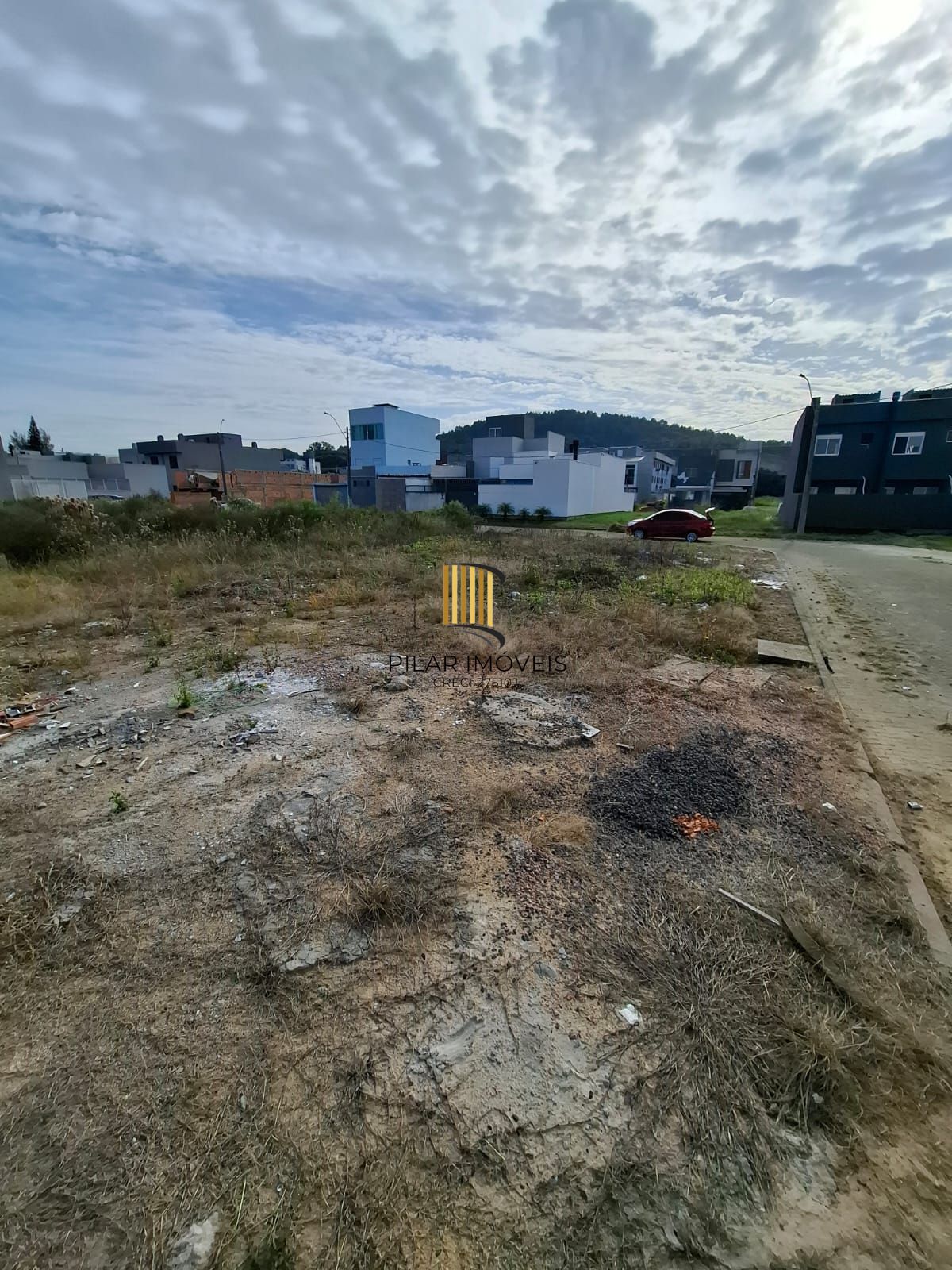 Terreno Ipanema Residence Park medindo 10x23 de esquina - Pilar Imóveis
