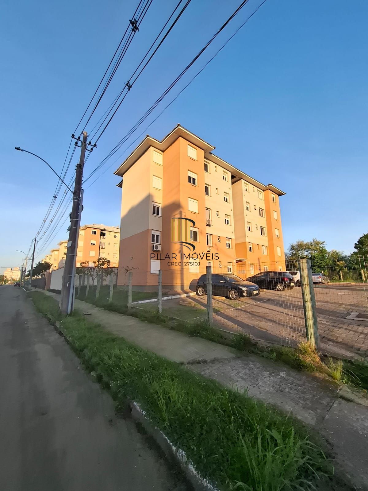 Apartamento à Venda no Residencial Firenze – 2 Dormitórios Semi Mobiliados