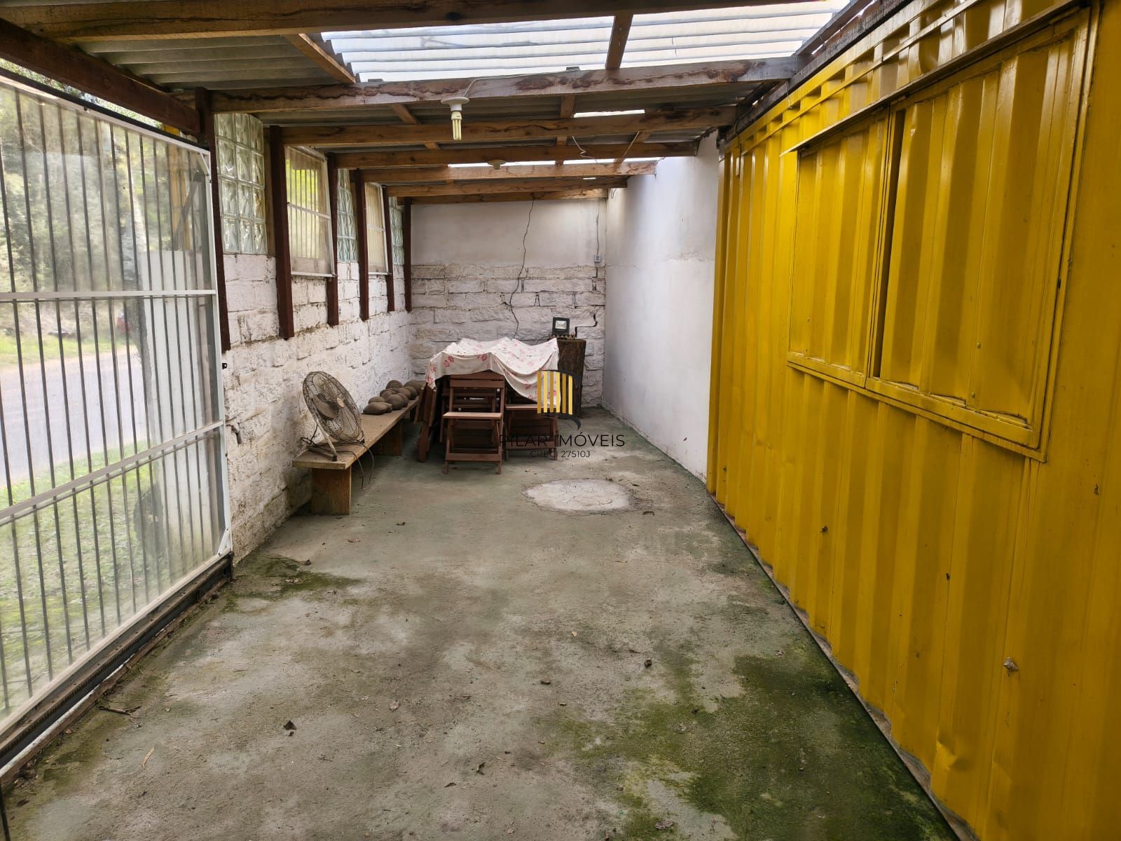 Terreno medindo 1.296m² no bairro Ponta Grossa - Porto Alegre/RS