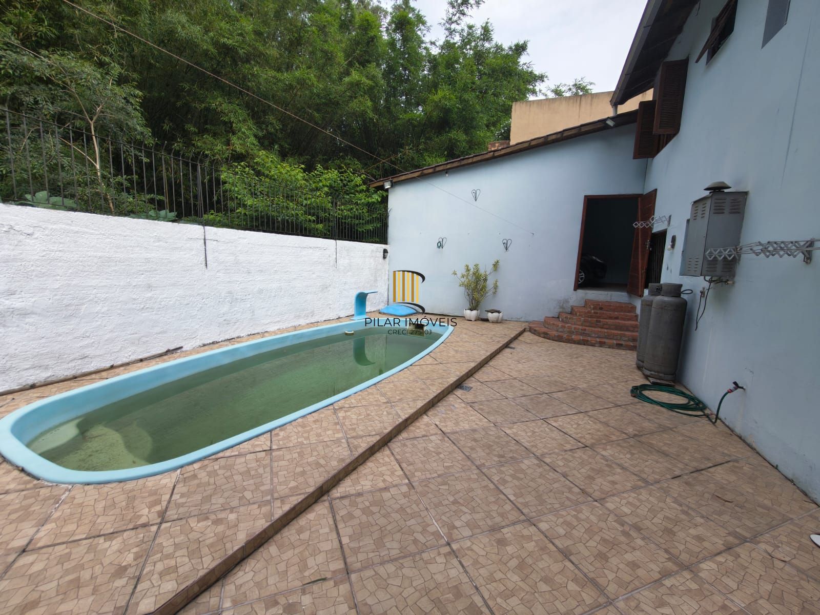 Casa a Venda Av Juca Batista - Porto Alegre/RS