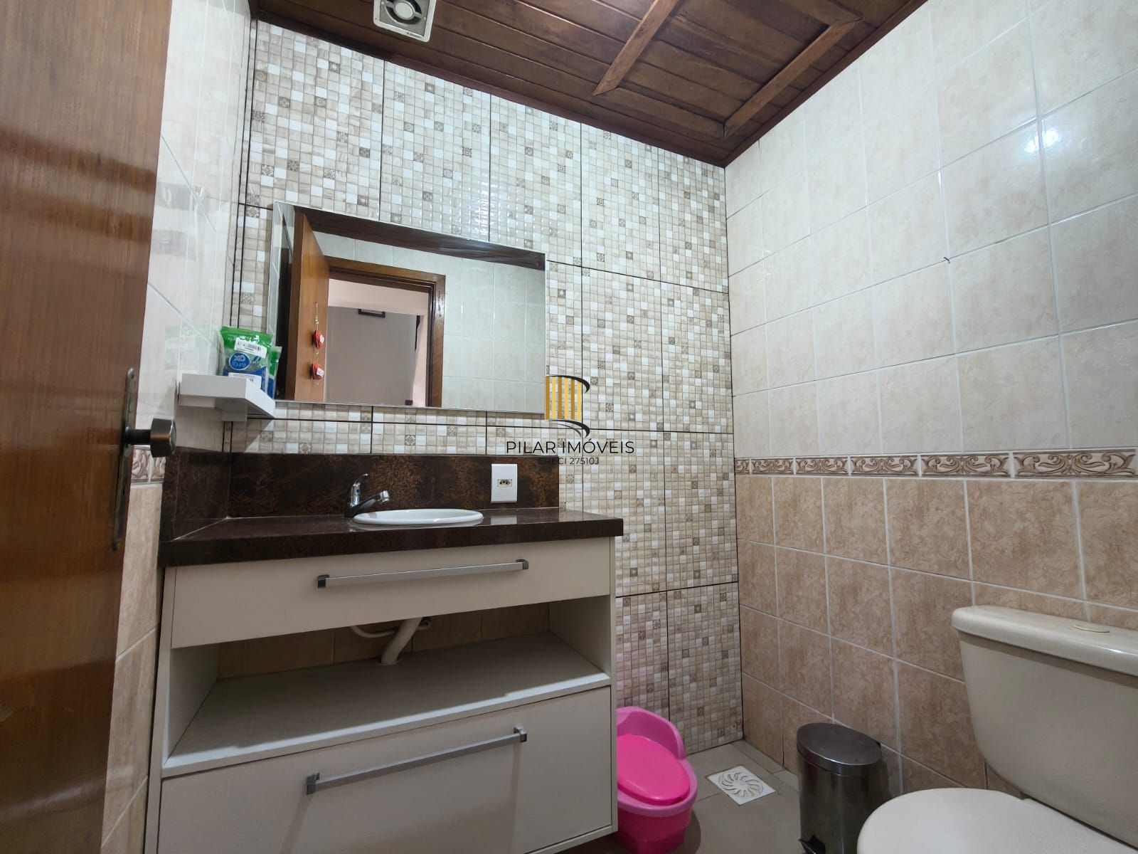 Apartamento 4 dormitórios no bairro Hípica